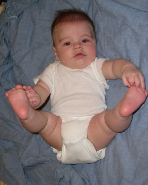 ben_layfeet.jpg (172697 bytes)