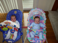 garret_ben_bounce2.jpg (429933 bytes)