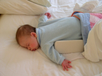 bed_sleeping.jpg (1480676 bytes)